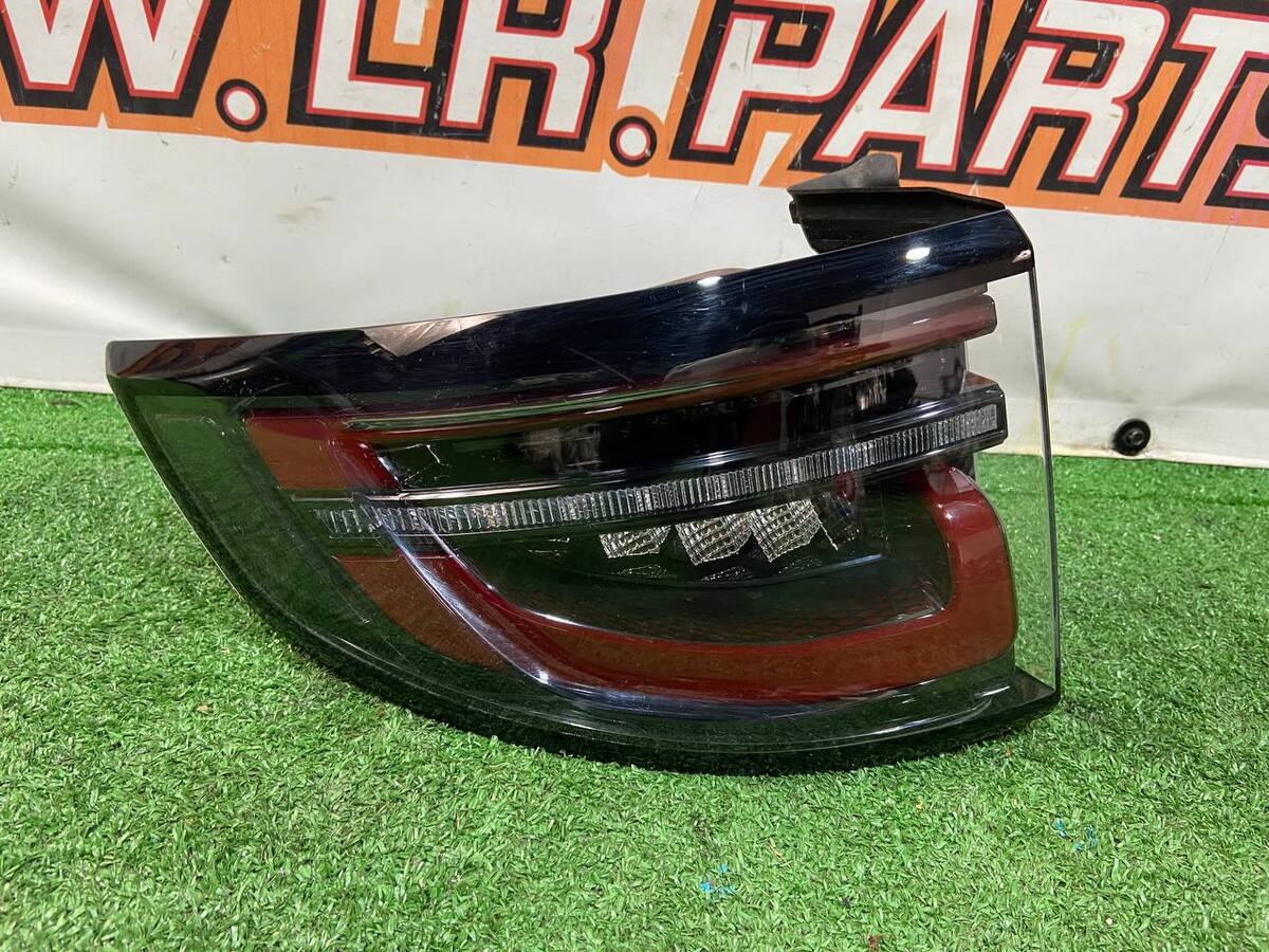 LR149766 Lampa błotna tylna lewa 2019- Land Rover Discovery Sport L550 (2015-) Używane